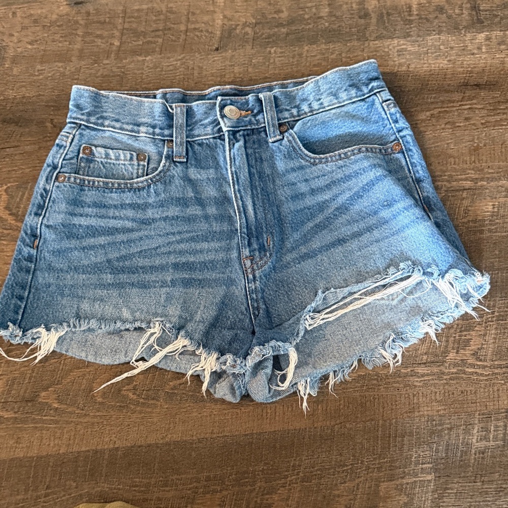 Aeropostale High Rise Distressed Denim Cutoff Shorts Size 4